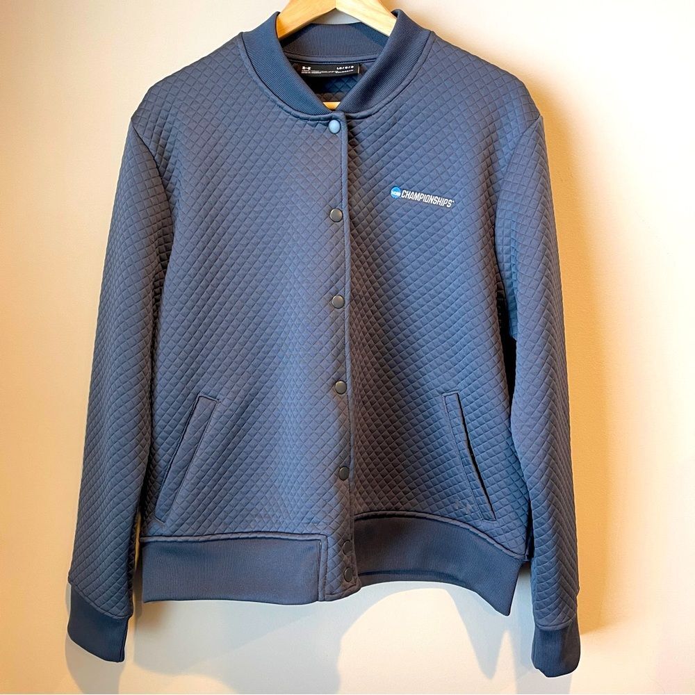 NCAA Under Armour Coldgear Loose Jacket Size Large